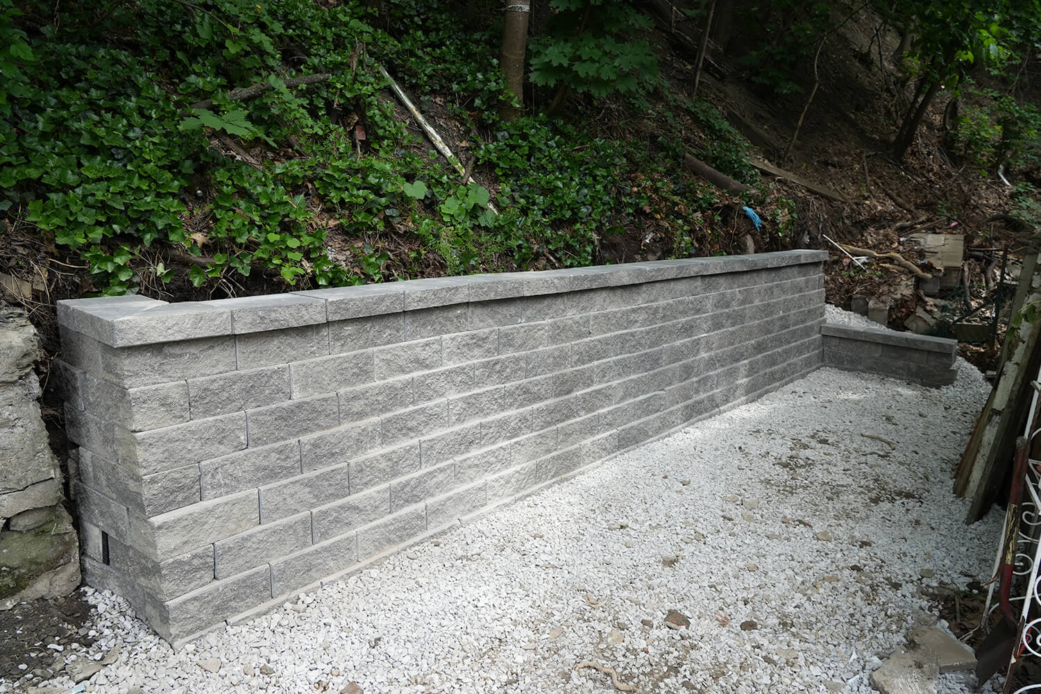 Granite versa lok wall
